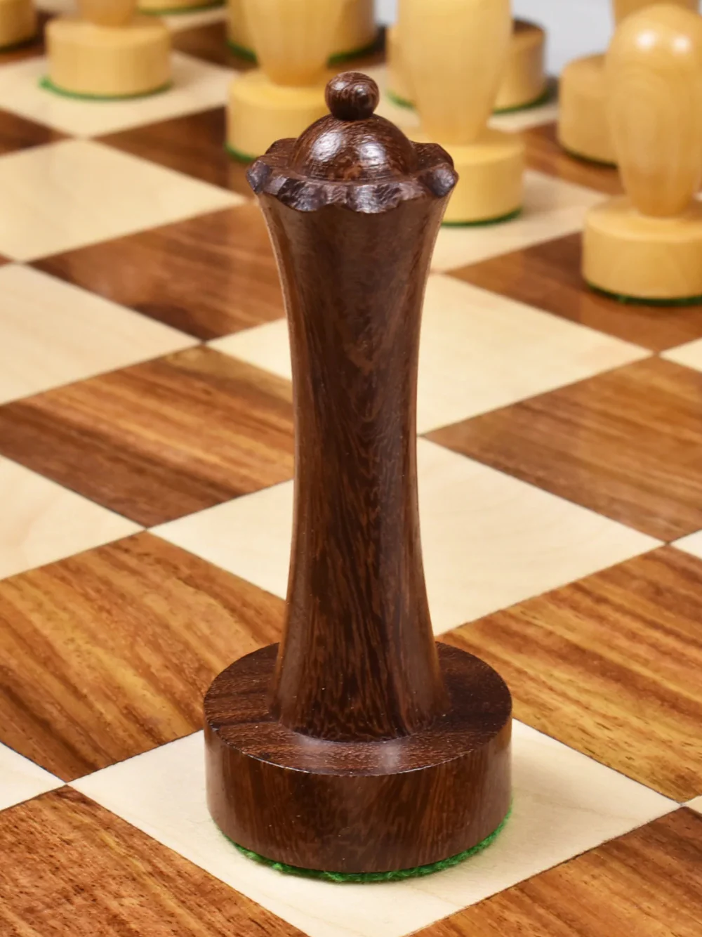 3.9" Minimalist Berliner Chess set - Image 8