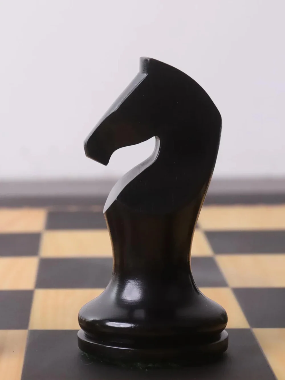 3.9" Zadar Series Modern Minimalist Chess Pieces - Image 4
