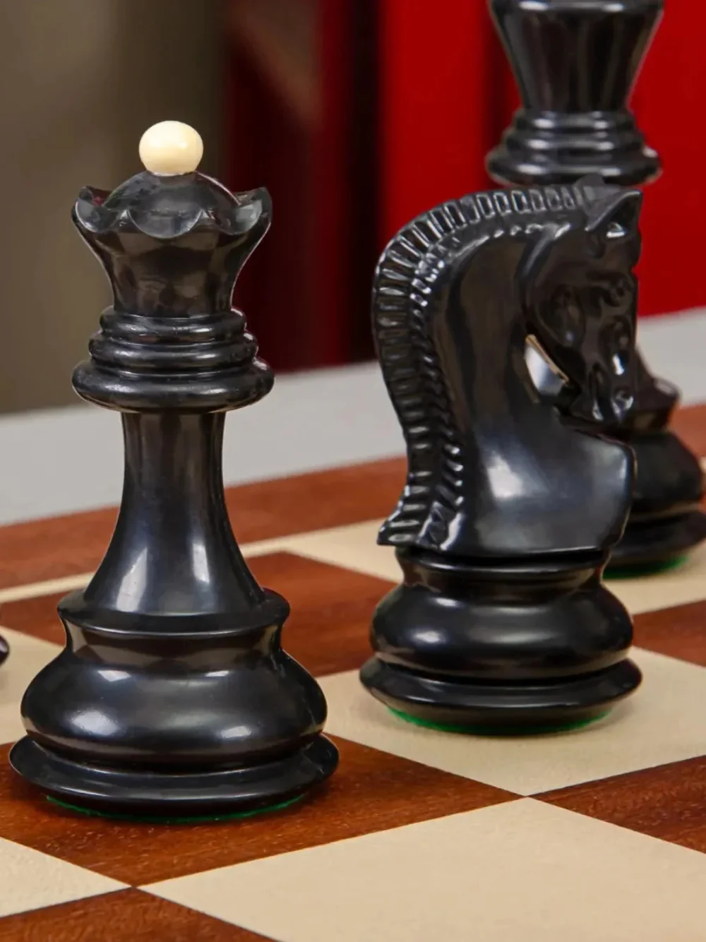 The Zagreb Series Plastic Chess Pieces - 3.75" King - Image 3